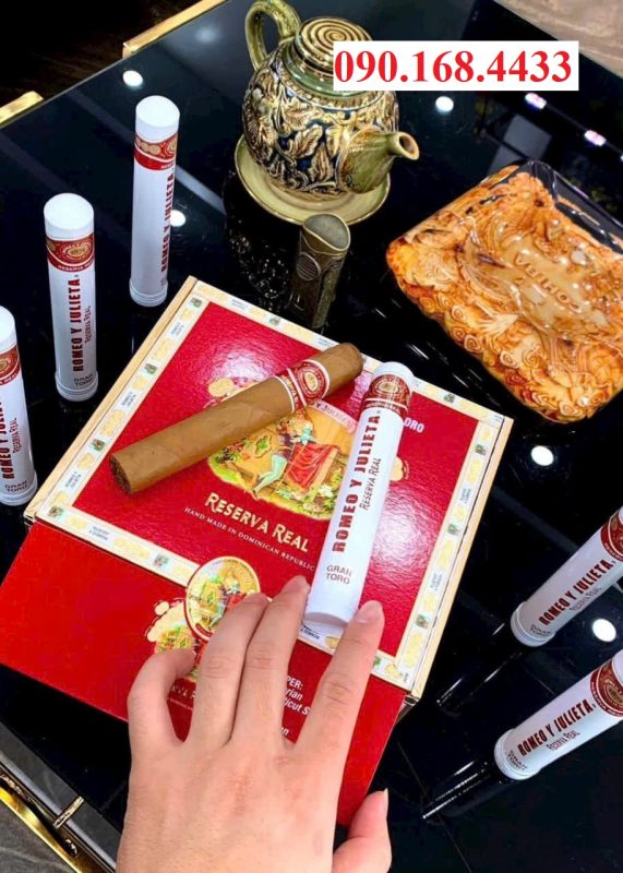 Xì gà Romeo Y Julieta Gran Toro – 090.168.4433